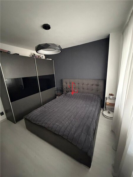 Titan, Piata Minis apartament 3 camere bloc 1984, 2 bai